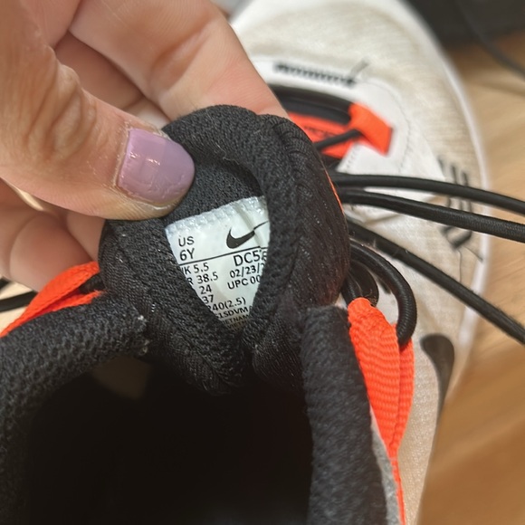 Nike Air Zoom Crossover 'White Safety Orange' DC5216-103, Big Kids Size 6 - Picture 3 of 6